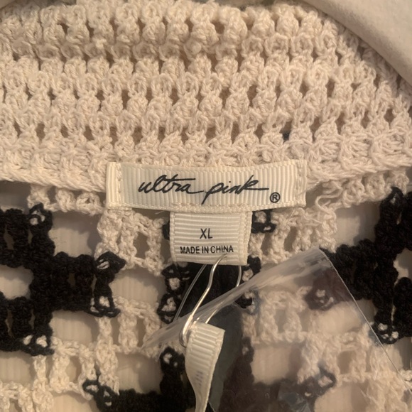 NWT Adorable crocheted cardigan. Size XL - Picture 4 of 5